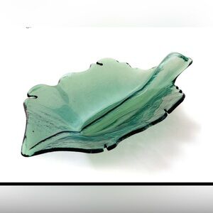 Annieglass Leaf Decorative plate